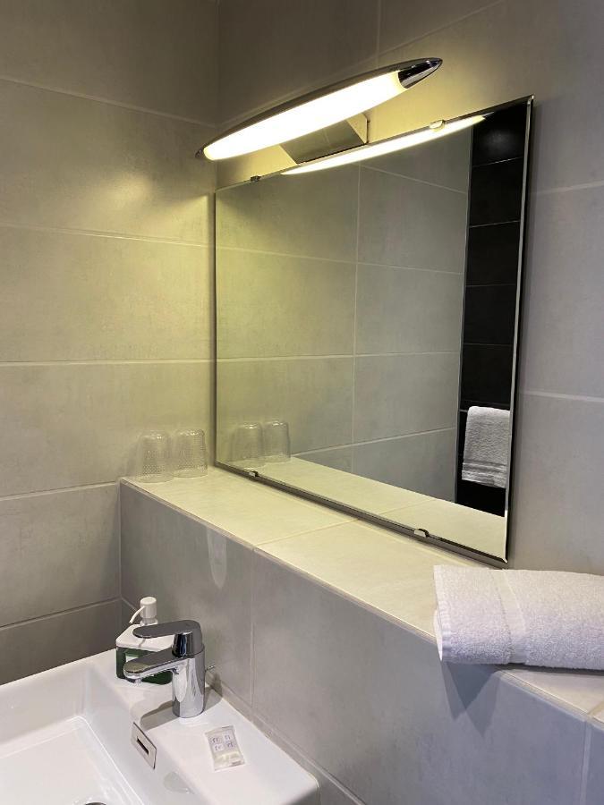 Hotel Colbert Τουρ Εξωτερικό φωτογραφία